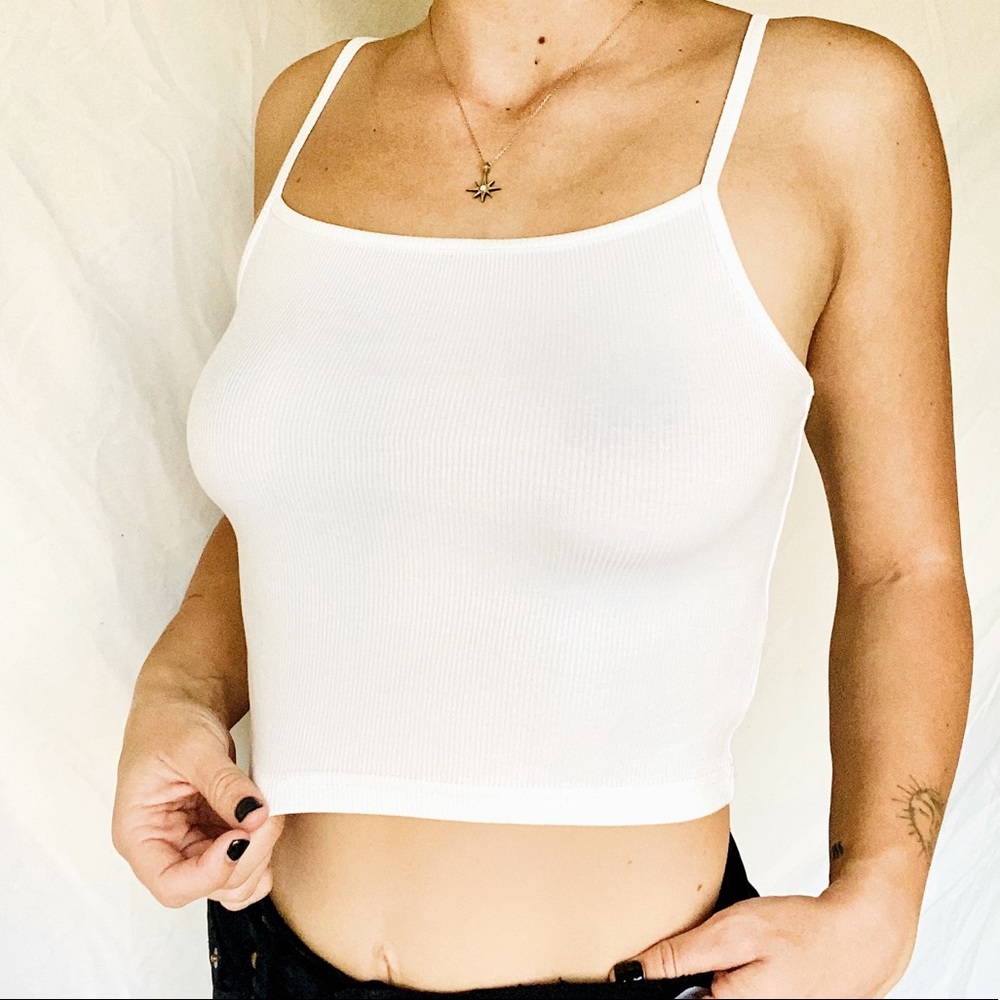 NIA WHITE RAYON RIBBED TANK SMALL